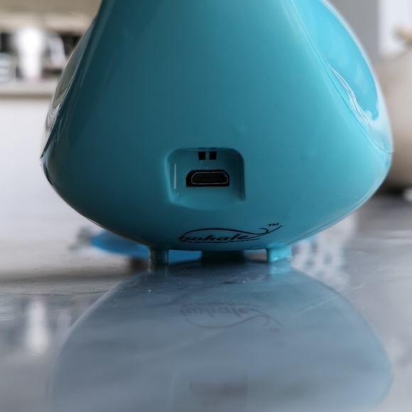 Whale mini USB powered humidifier diffuser - Picture 5 of 5